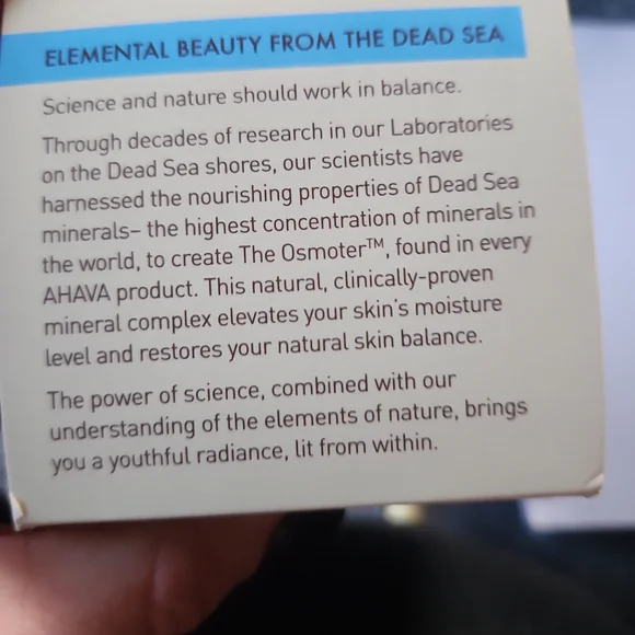 AHAVA Time to Hydrate Essential Day Moisturizer - White and Blue Packaging - Picture 2 of 2